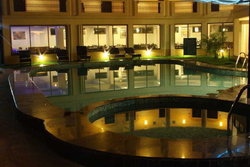 The Sea Horse Resort Baga Ngoại thất bức ảnh