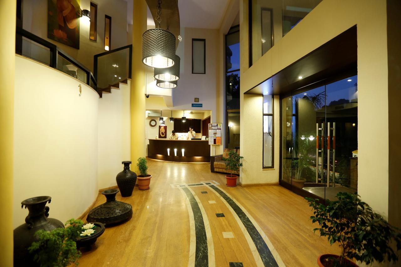 The Sea Horse Resort Baga Ngoại thất bức ảnh